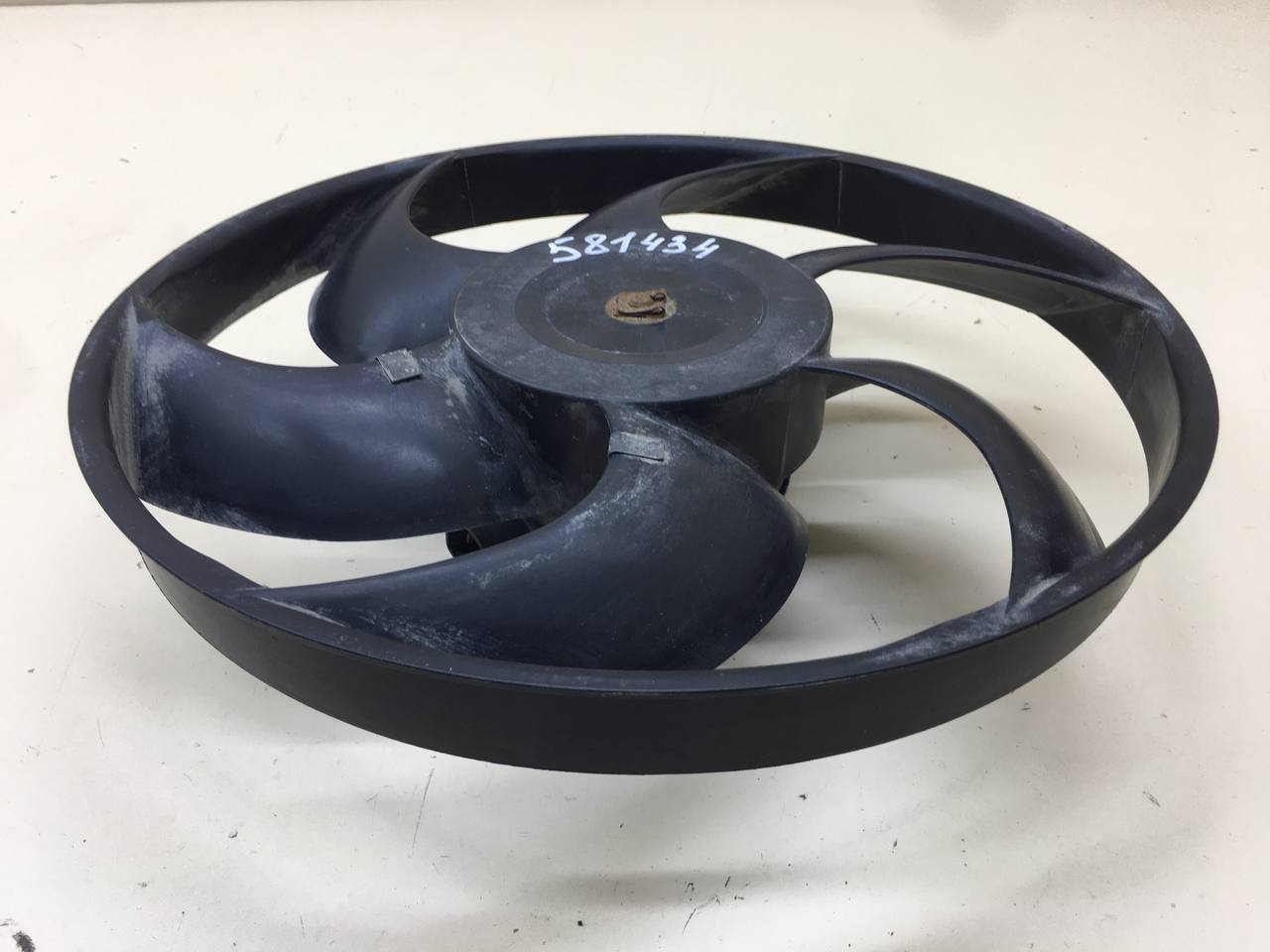 Вентилятор радиатора Lada  Niva Travel 2020>