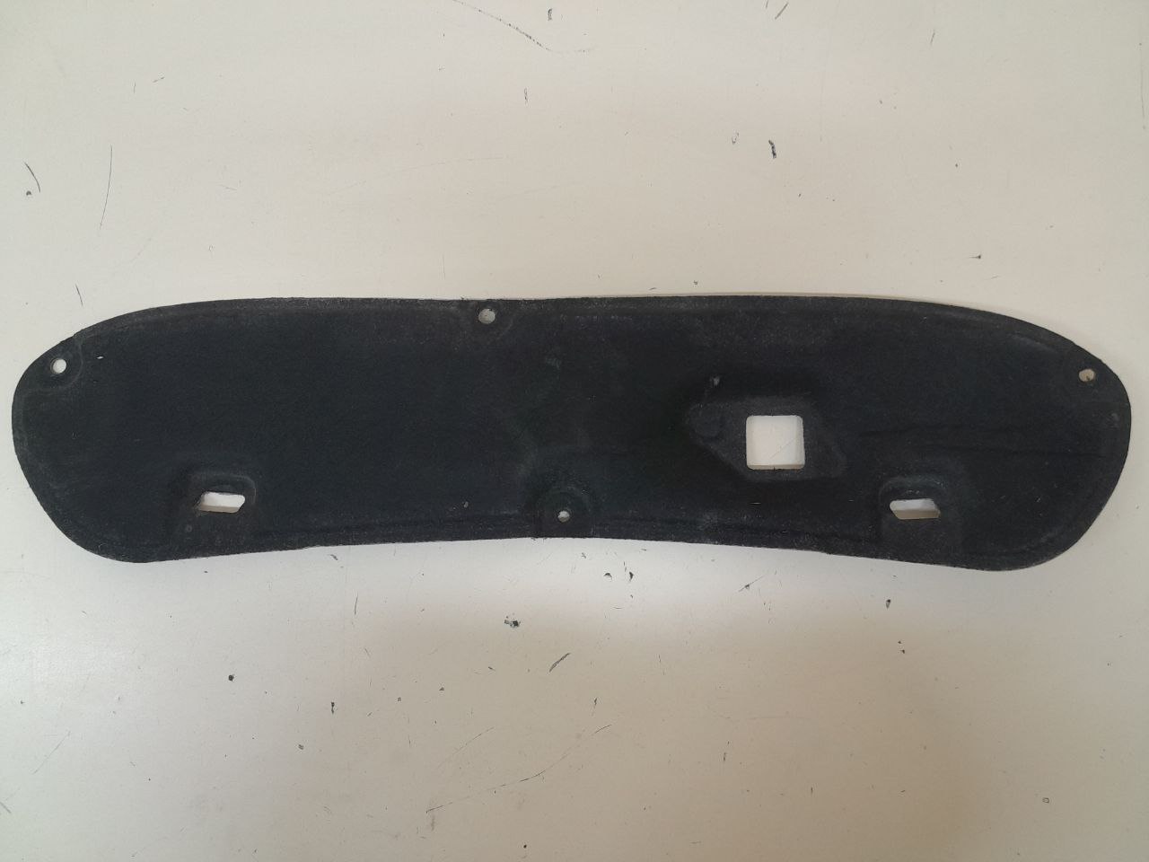 Шумоизоляция капота Peugeot 107 2006-2014 Шумоизоляция капота Peugeot 107 2006-2014