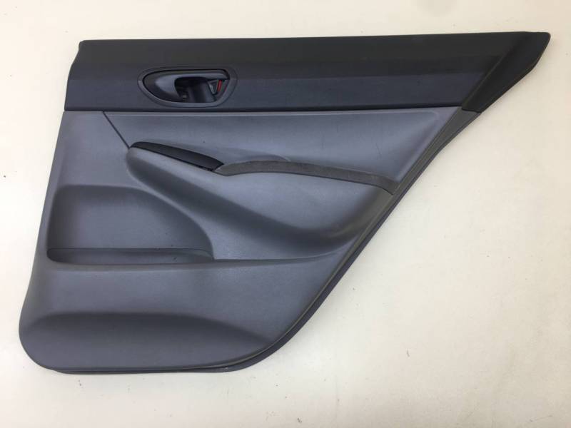 Обшивка двери задней правой Honda Civic 4D 2006-2012 Обшивка двери задней правой Honda Civic 4D 2006-2012