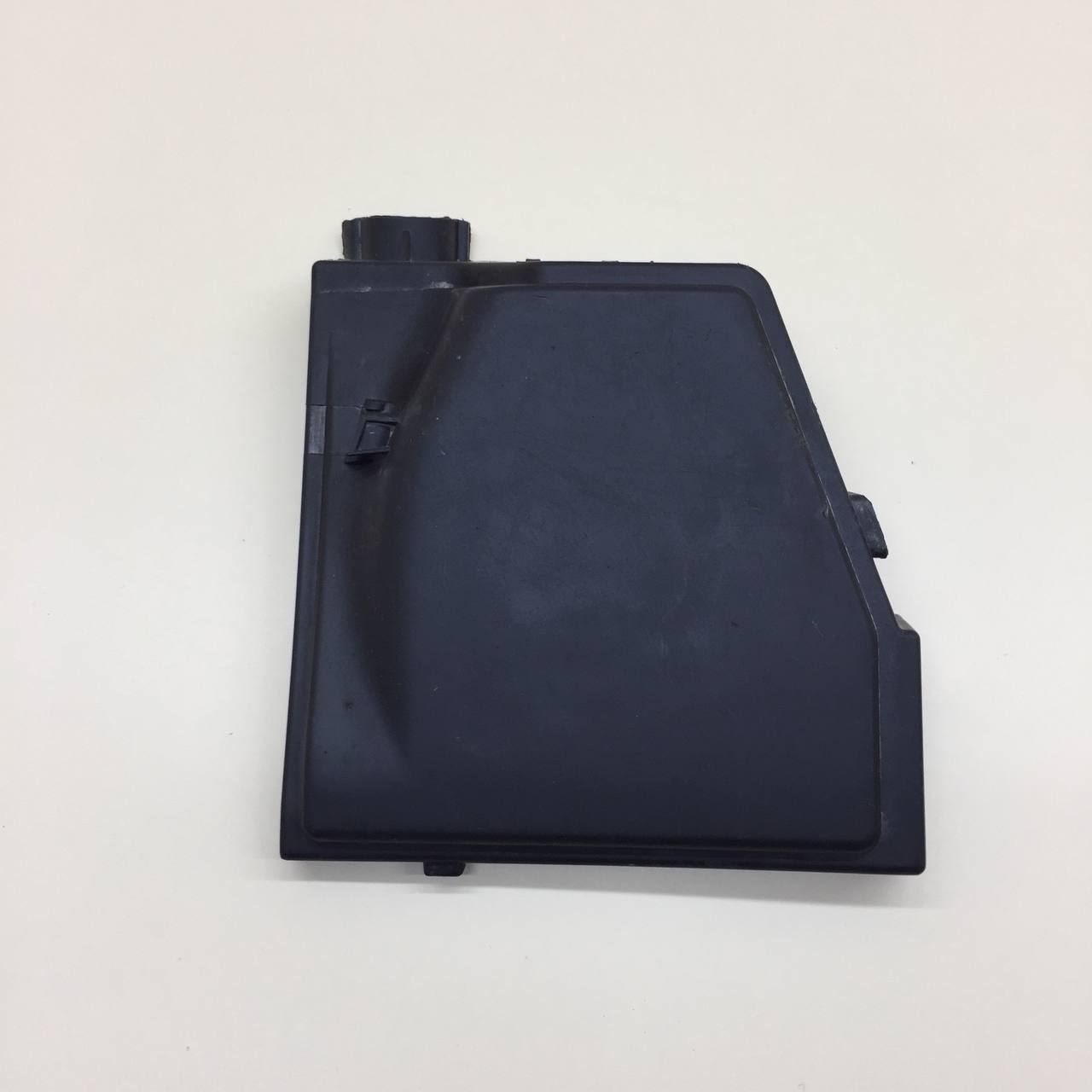 Крышка блока предохранителей Nissan Almera 3 (G11, G15) 2012>