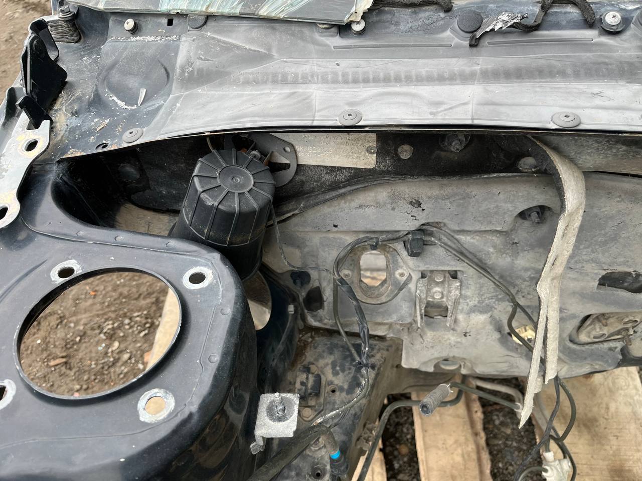 Четверть передняя правая Kia Spectra (SD) 2004-2011