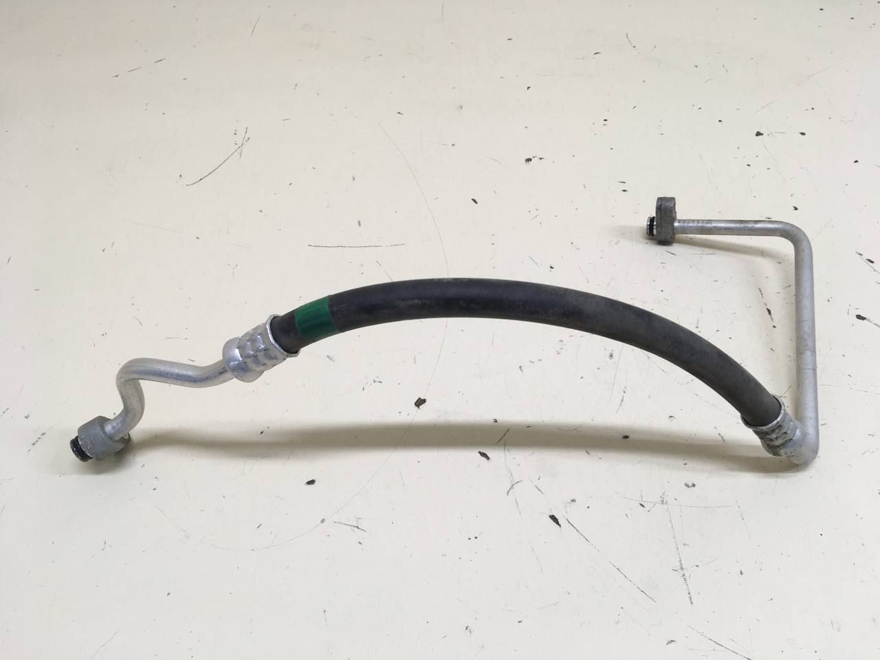 Трубка кондиционера Toyota Rav 4 (XA40) 2013-2019 Трубка кондиционера Toyota Rav 4 (XA40) 2013-2019
