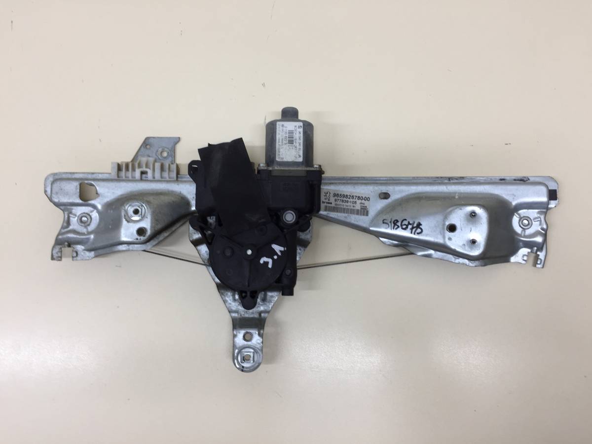 Стеклоподъемник электр. задний левый Peugeot 308 2007>