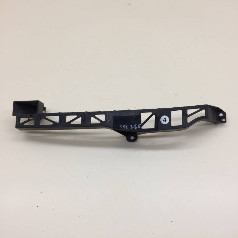Кронштейн фар левый Mazda Mazda 3 (BK) 2002-2009