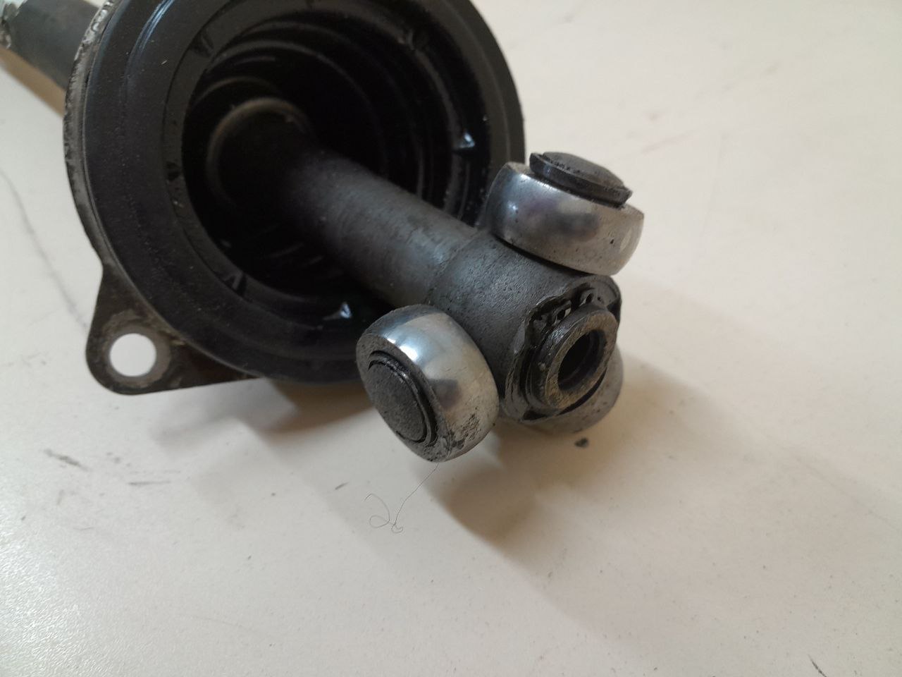 Полуось передняя левая Nissan Almera 3 (G11, G15) 2012> Полуось передняя левая Nissan Almera 3 (G11, G15) 2012>