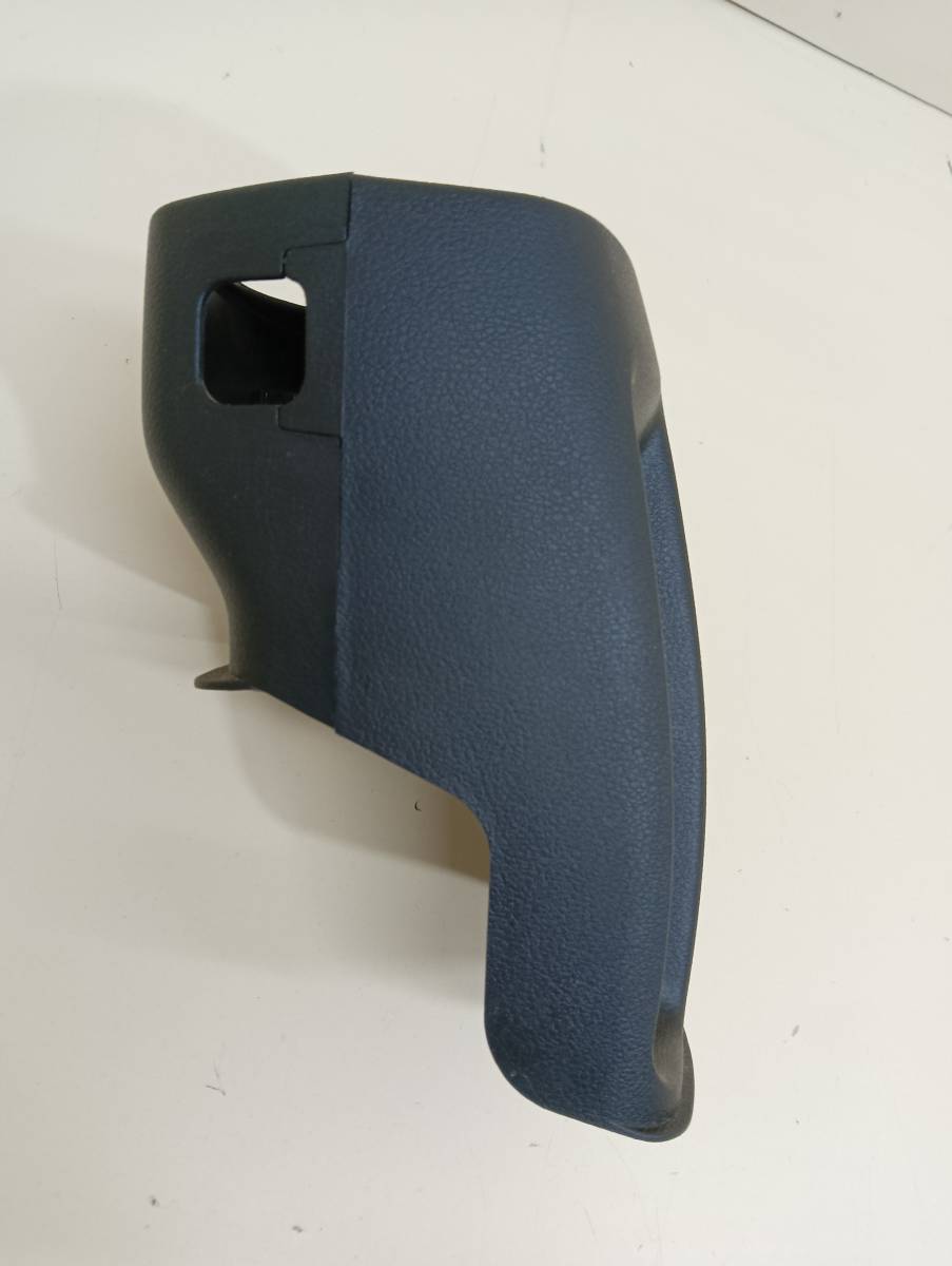 Кожух рулевой колонки нижний Geely Emgrand EC7 2008>