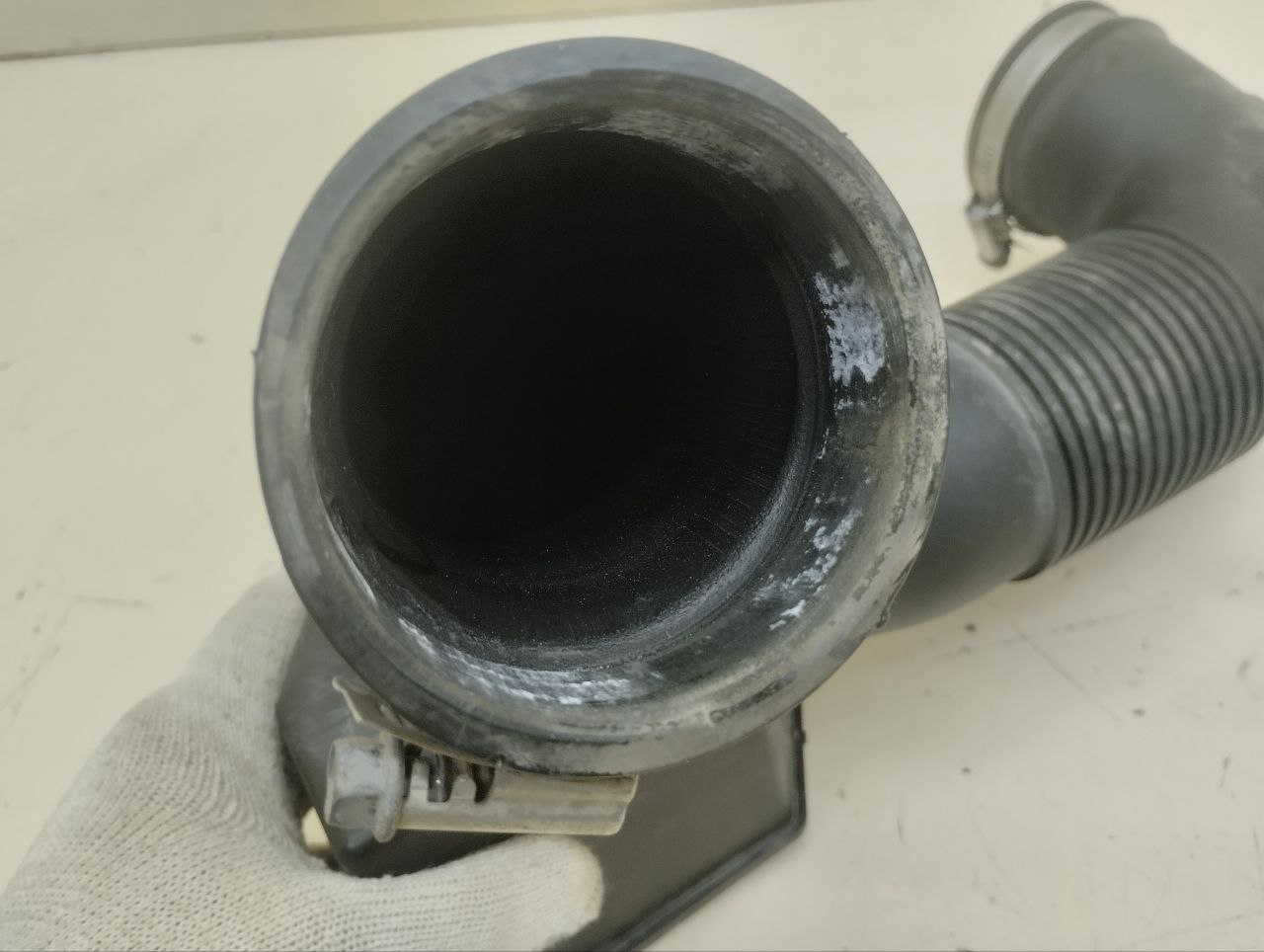 Резонатор воздушного фильтра Hyundai Tucson (TL) 2015-2021