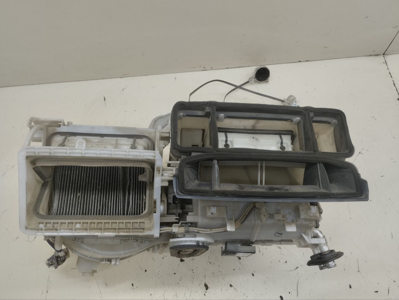 Корпус отопителя Toyota Corolla E150 2006-2013