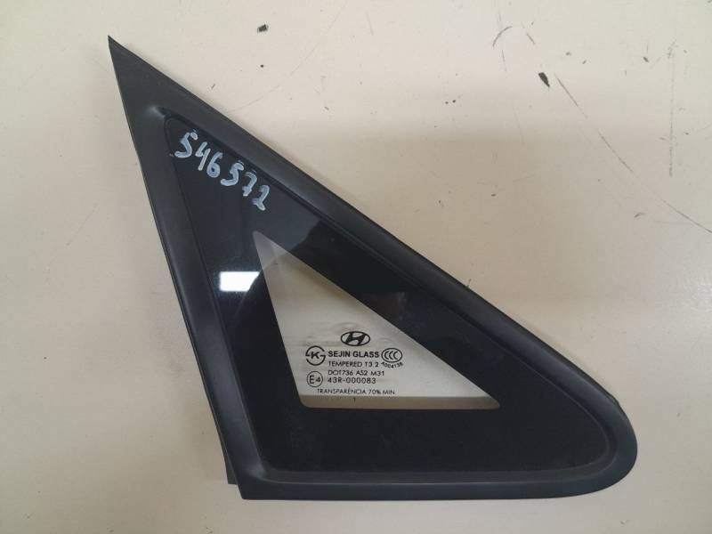 Стекло кузовное глухое правое Hyundai Starex H1/Grand Starex 2007>