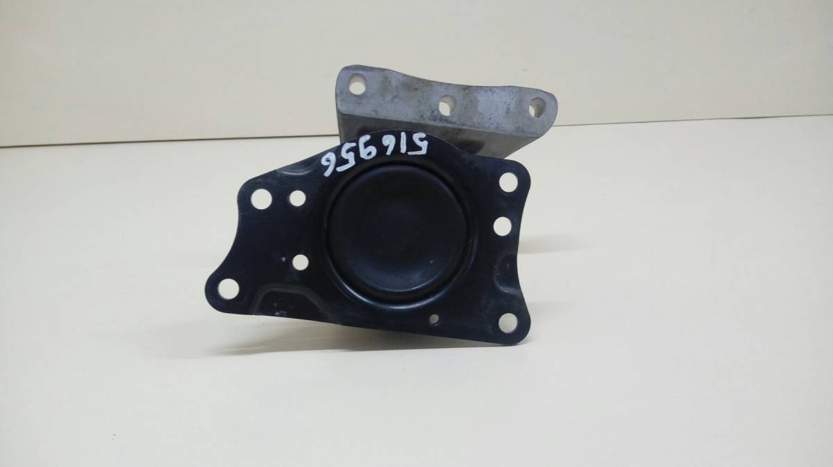 Опора двигателя правая Volkswagen Polo (MK5) 2011-2020 Опора двигателя правая Volkswagen Polo (MK5) 2011-2020