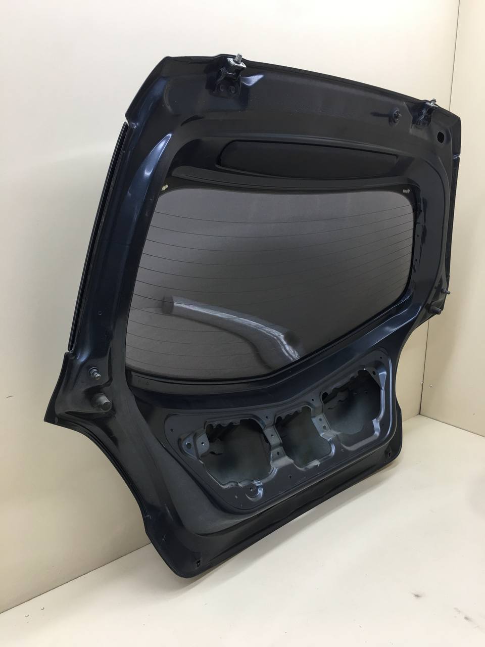 Дверь багажника со стеклом Mazda Mazda 2 (DE) 2007-2014