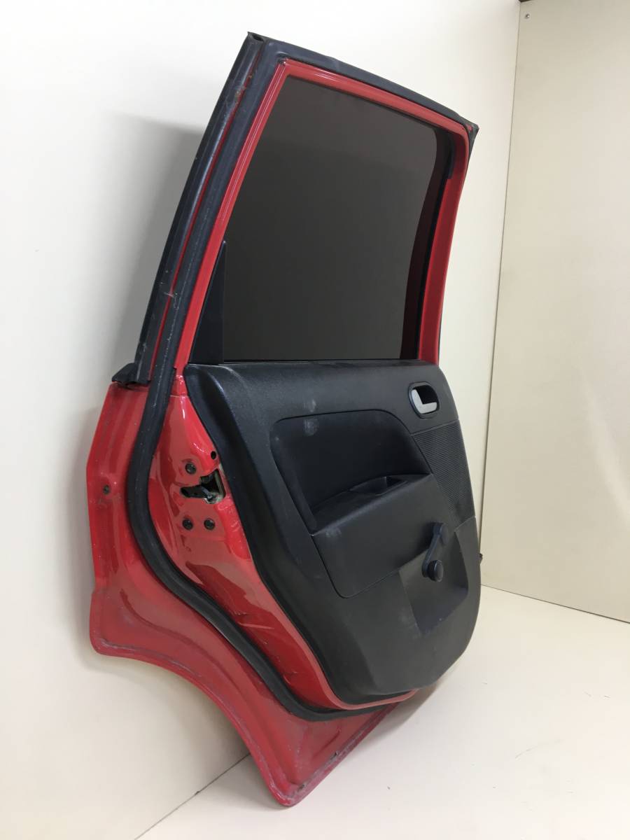 Дверь задняя левая Ford Fiesta (MK5) 2002-2008