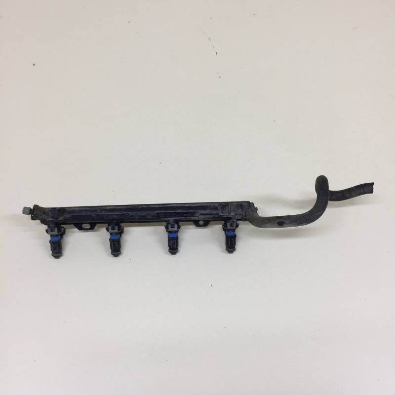 Рейка топливная (рампа) Volkswagen Polo (MK5) 2011-2020 Рейка топливная (рампа) Volkswagen Polo (MK5) 2011-2020