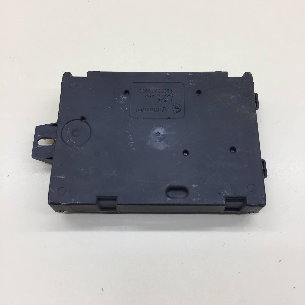 Блок комфорта Renault Duster (HSA, HSM) 2012> Блок комфорта Renault Duster (HSA, HSM) 2012>