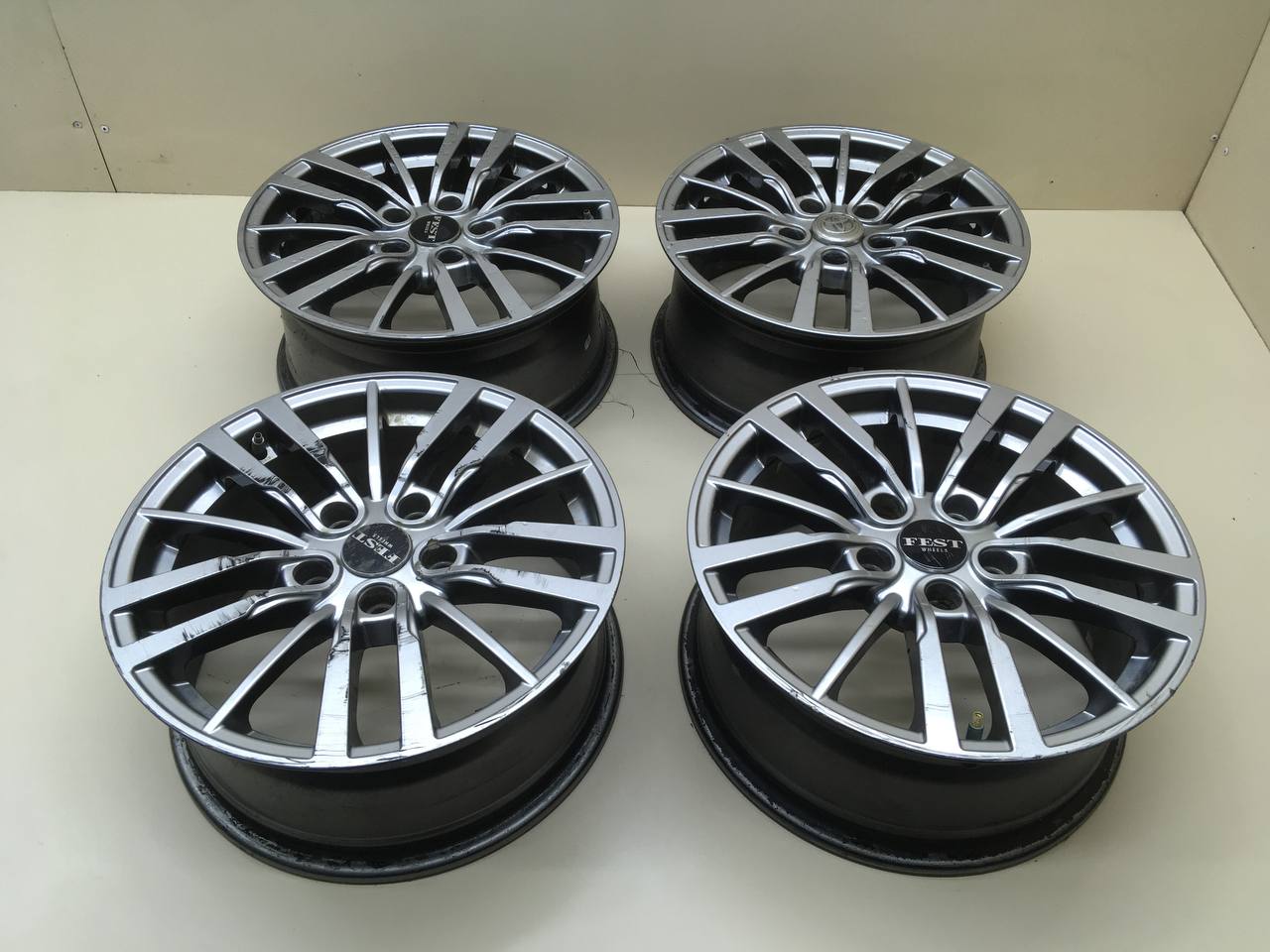 Диски к-кт R16 Литые