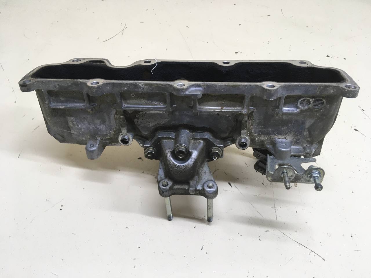 Коллектор впускной Toyota Rav 4 (XA40) 2013-2019 Коллектор впускной Toyota Rav 4 (XA40) 2013-2019