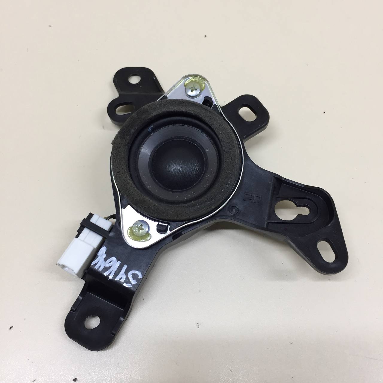 Динамик Lexus RX 350 /450h (XL10) 2009-2015 Динамик Lexus RX 350 /450h (XL10) 2009-2015