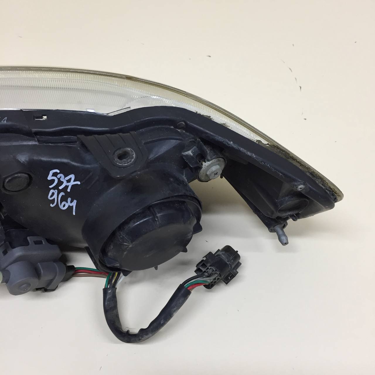 Фара правая Nissan Almera Classic (B10) 2006-2013 Фара правая Nissan Almera Classic (B10) 2006-2013