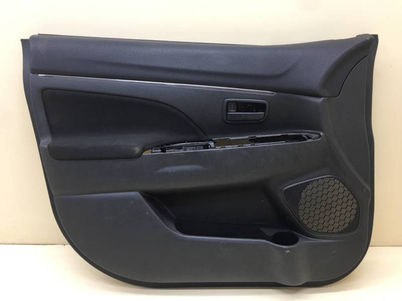 Обшивка двери передней левой Mitsubishi ASX (GA) 2010>