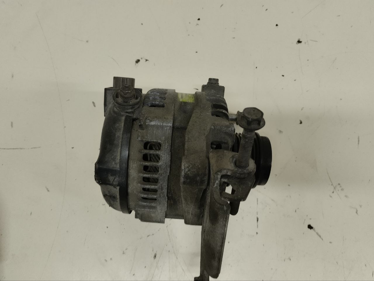 Генератор Toyota Rav 4 (A30) 2006-2013 Генератор Toyota Rav 4 (A30) 2006-2013