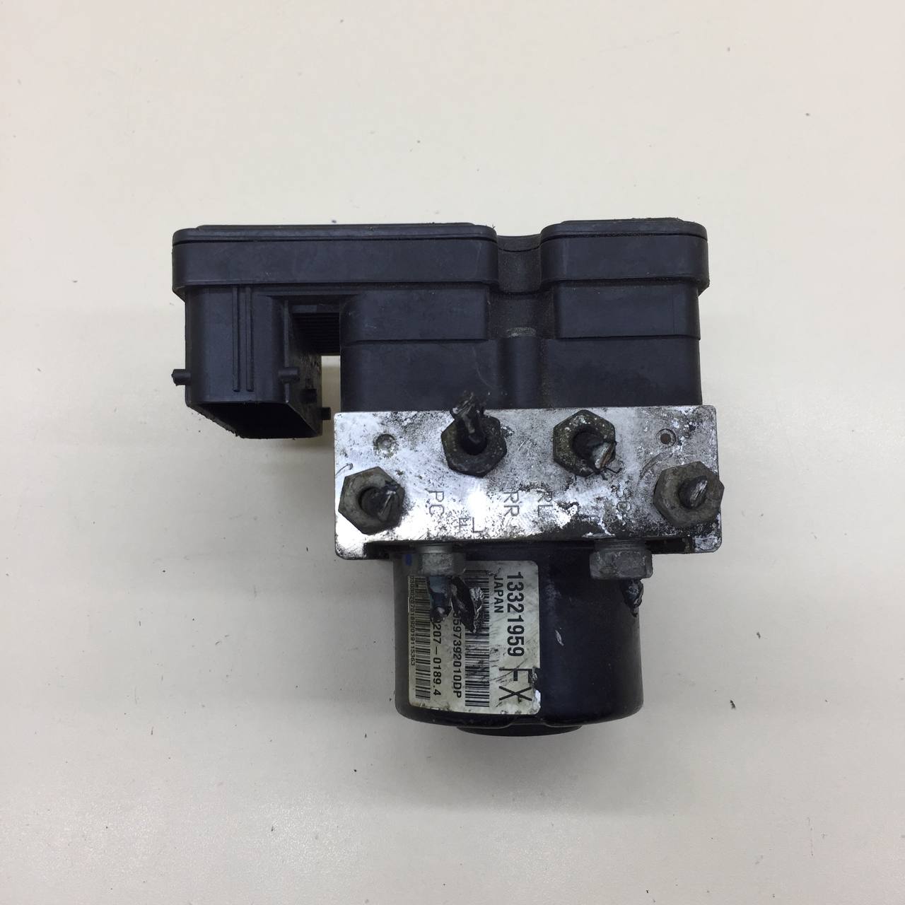 Блок ABS (насос) Chevrolet Cruze (J300) 2009-2016