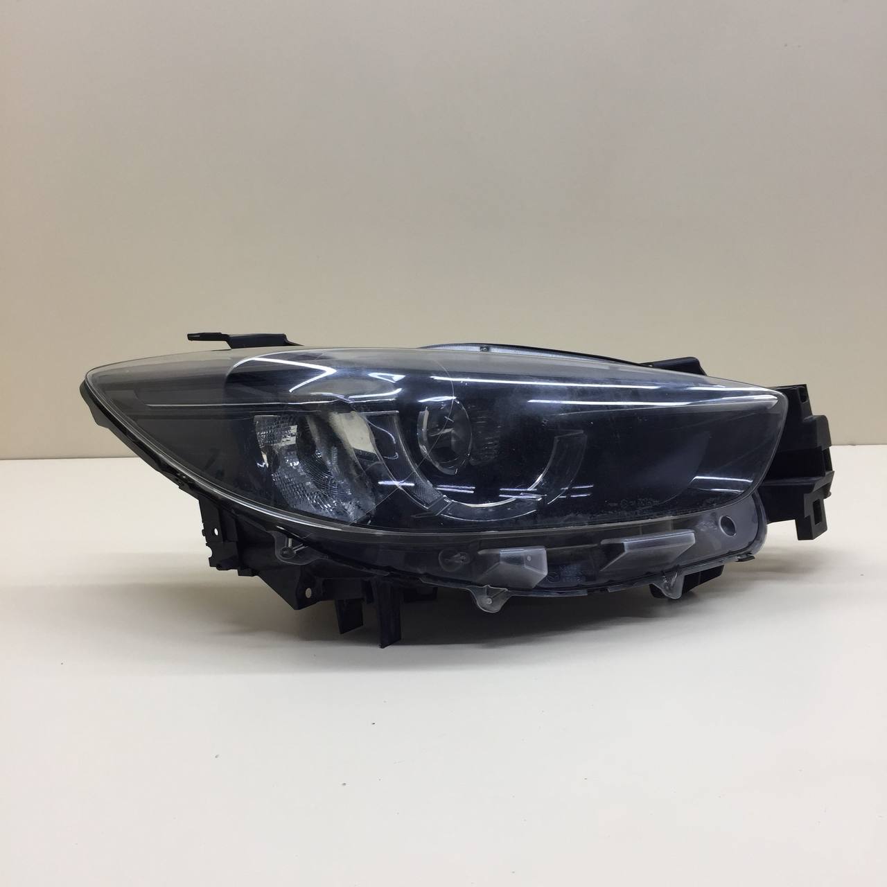 Фара правая Mazda CX-5 (KE) 2011-2017 Фара правая Mazda CX-5 (KE) 2011-2017