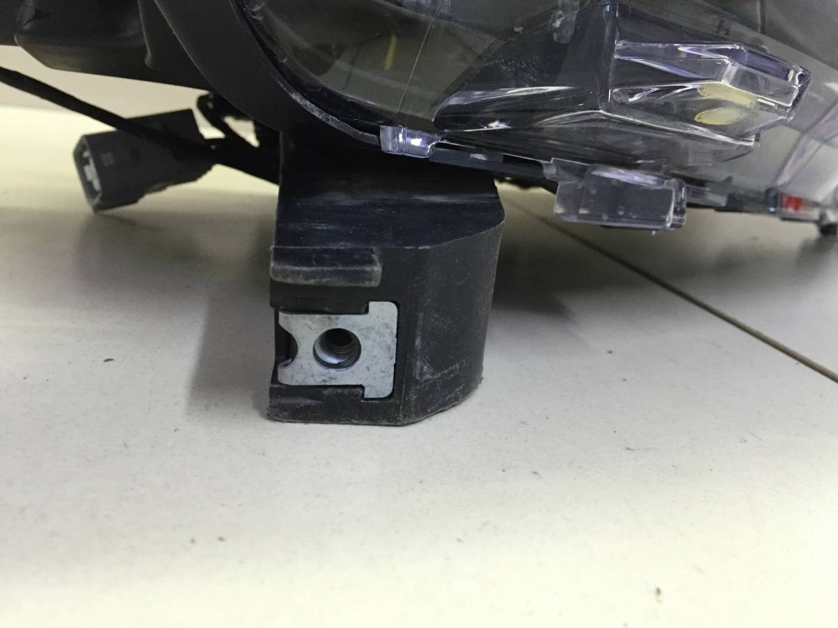 Фара правая Mitsubishi Outlander (GF) 2012>