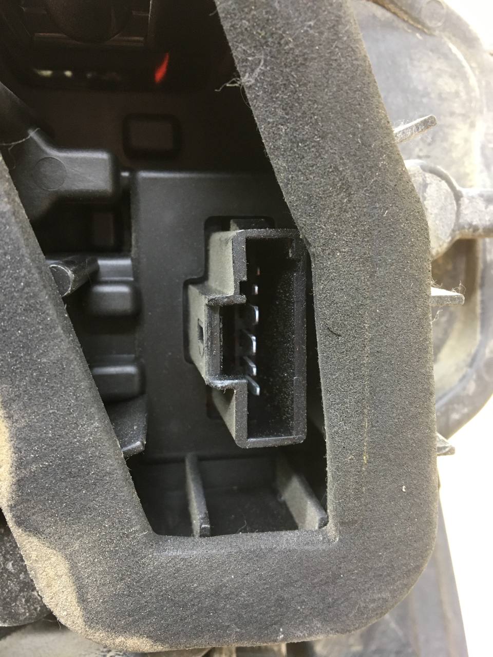 Фонарь задний правый Renault Sandero Stepway (5S) 2014-2022 Фонарь задний правый Renault Sandero Stepway (5S) 2014-2022