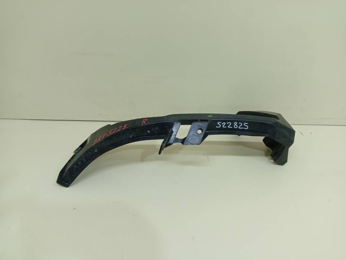 Кронштейн фар правый Subaru Legacy (B14) 2010-2015