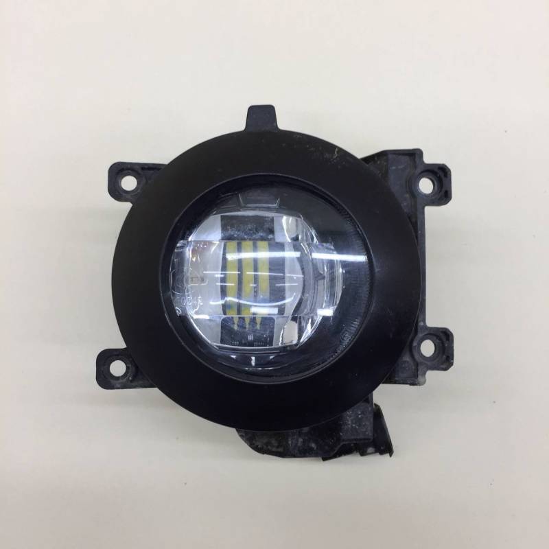Фара противотуманная правая Toyota Rav 4 (XA40) 2013-2019