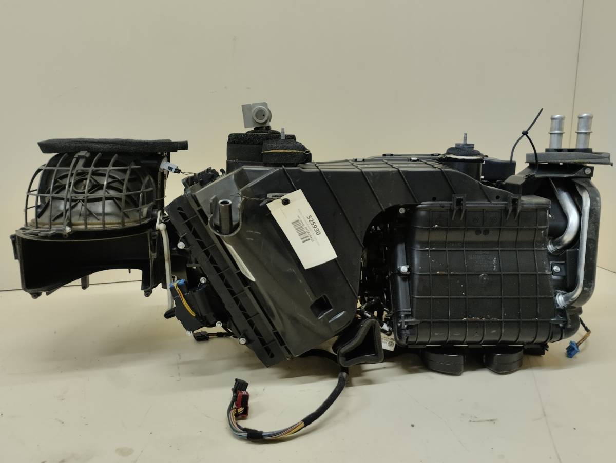 Корпус отопителя Audi Q7 (4L) 2005-2015