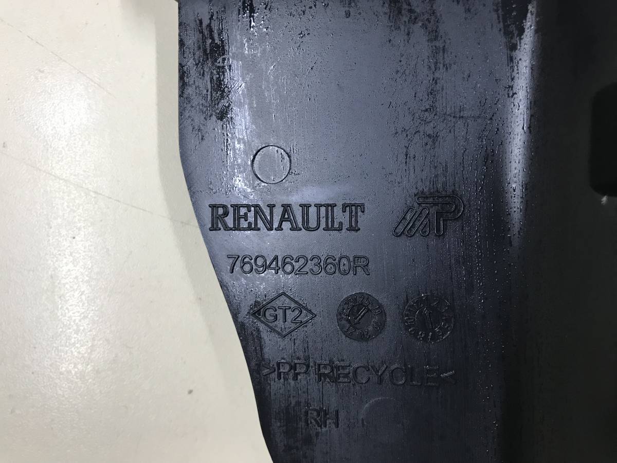 Накладка (кузов внутри) Renault Sandero 2014>