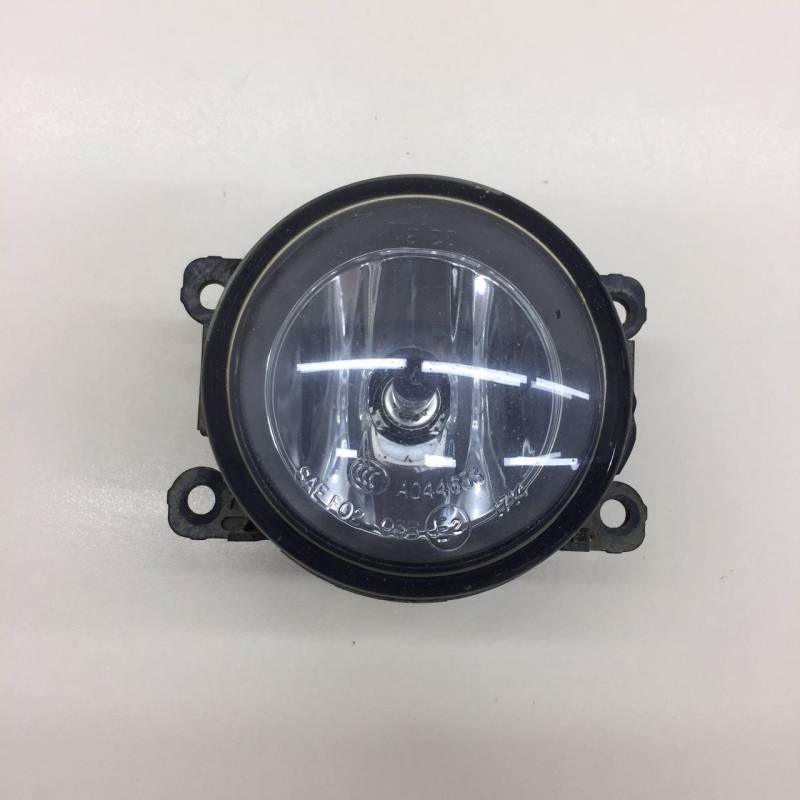 Фара противотуманная Suzuki Grand Vitara 2005-2015 Фара противотуманная Suzuki Grand Vitara 2005-2015