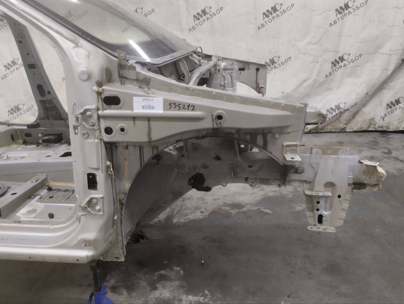Четверть передняя правая Renault Sandero Stepway (5S) 2014-2022