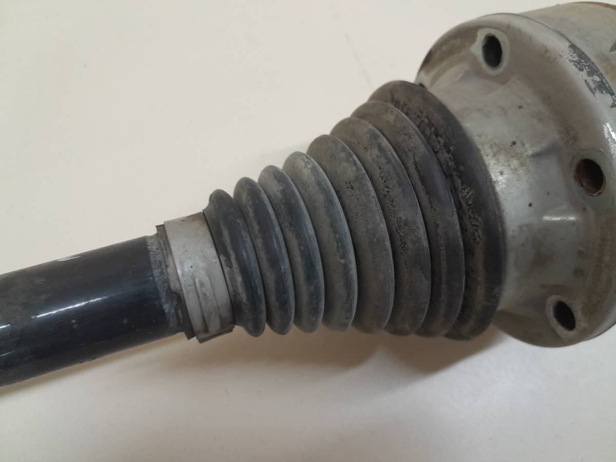 Полуось передняя левая Volkswagen Polo (MK5) 2011-2020 Полуось передняя левая Volkswagen Polo (MK5) 2011-2020