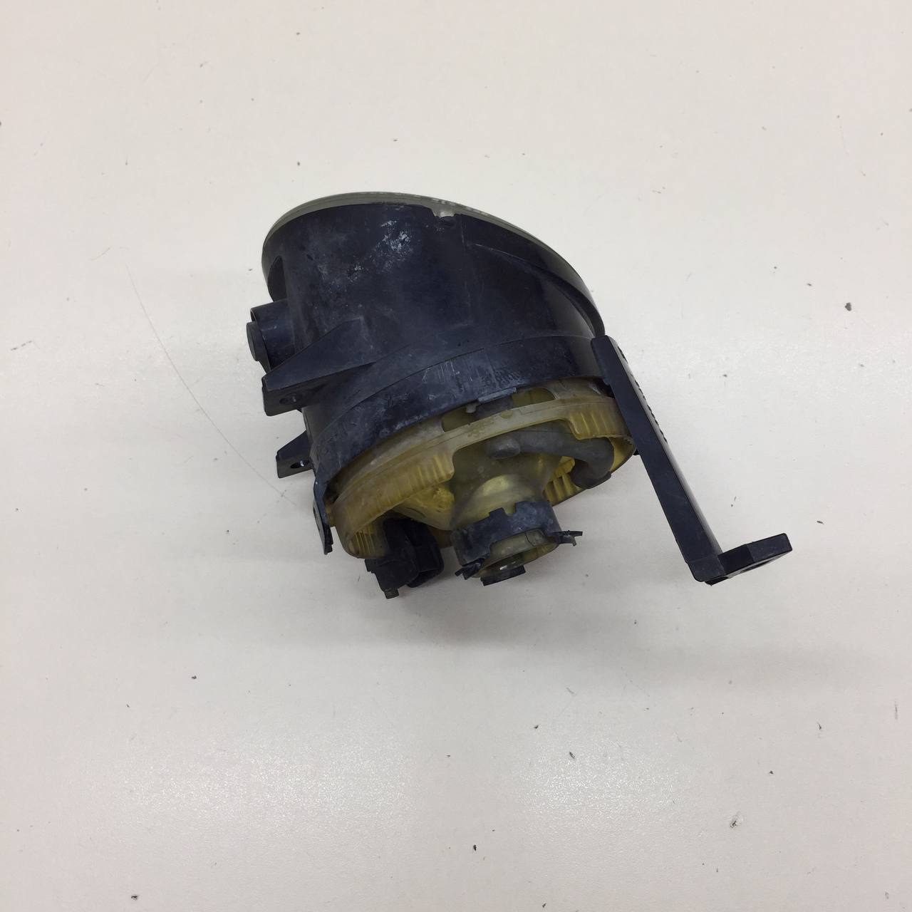 Фара противотуманная правая Volkswagen Tiguan (5N1) 2007-2011