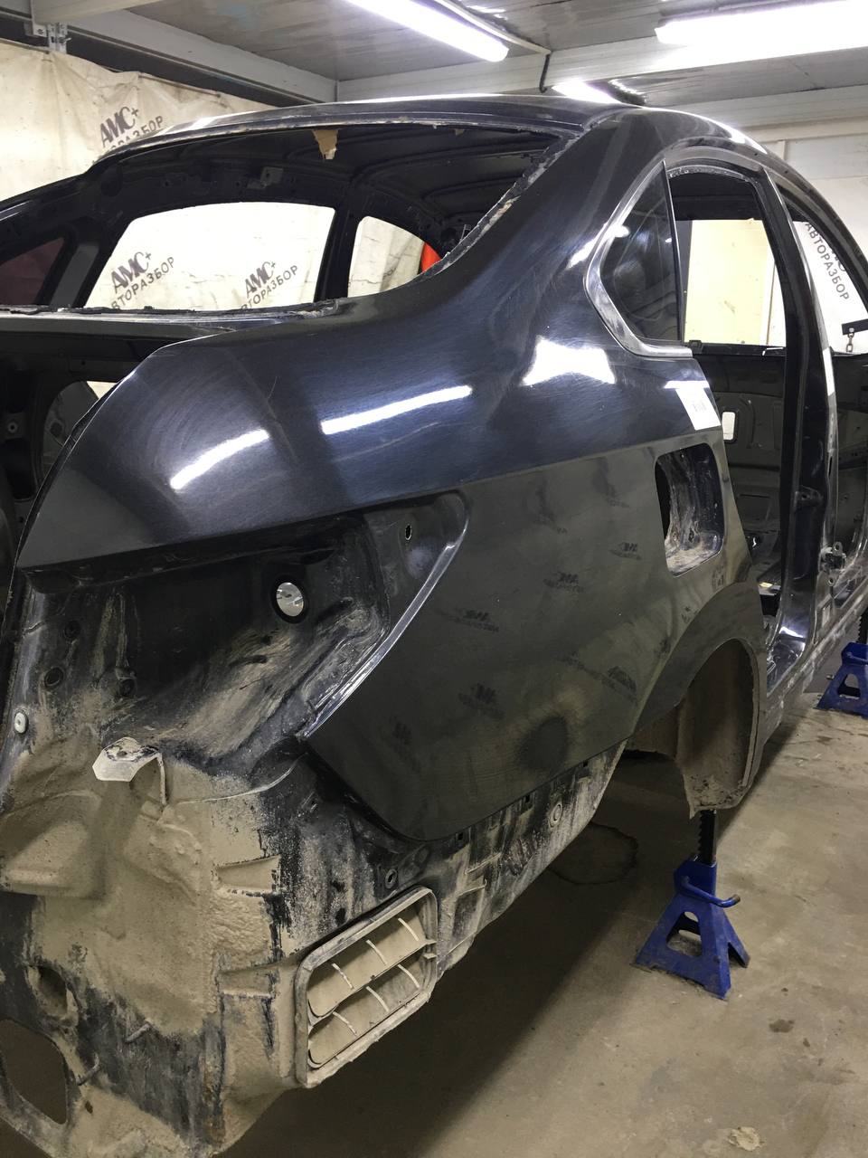 Крыло заднее правое Nissan Almera 3 (G11, G15) 2012> Крыло заднее правое Nissan Almera 3 (G11, G15) 2012>
