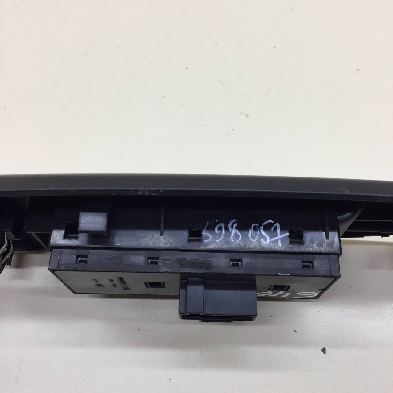 Блок управления стеклоподъемниками Lifan X60 2012>