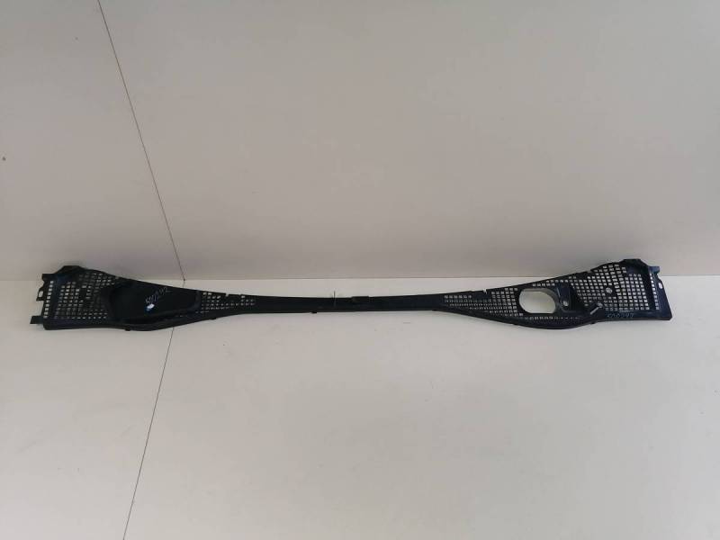 Решетка стеклооч. (планка под лобовое стекло, жабо) Lada Largus 2012>