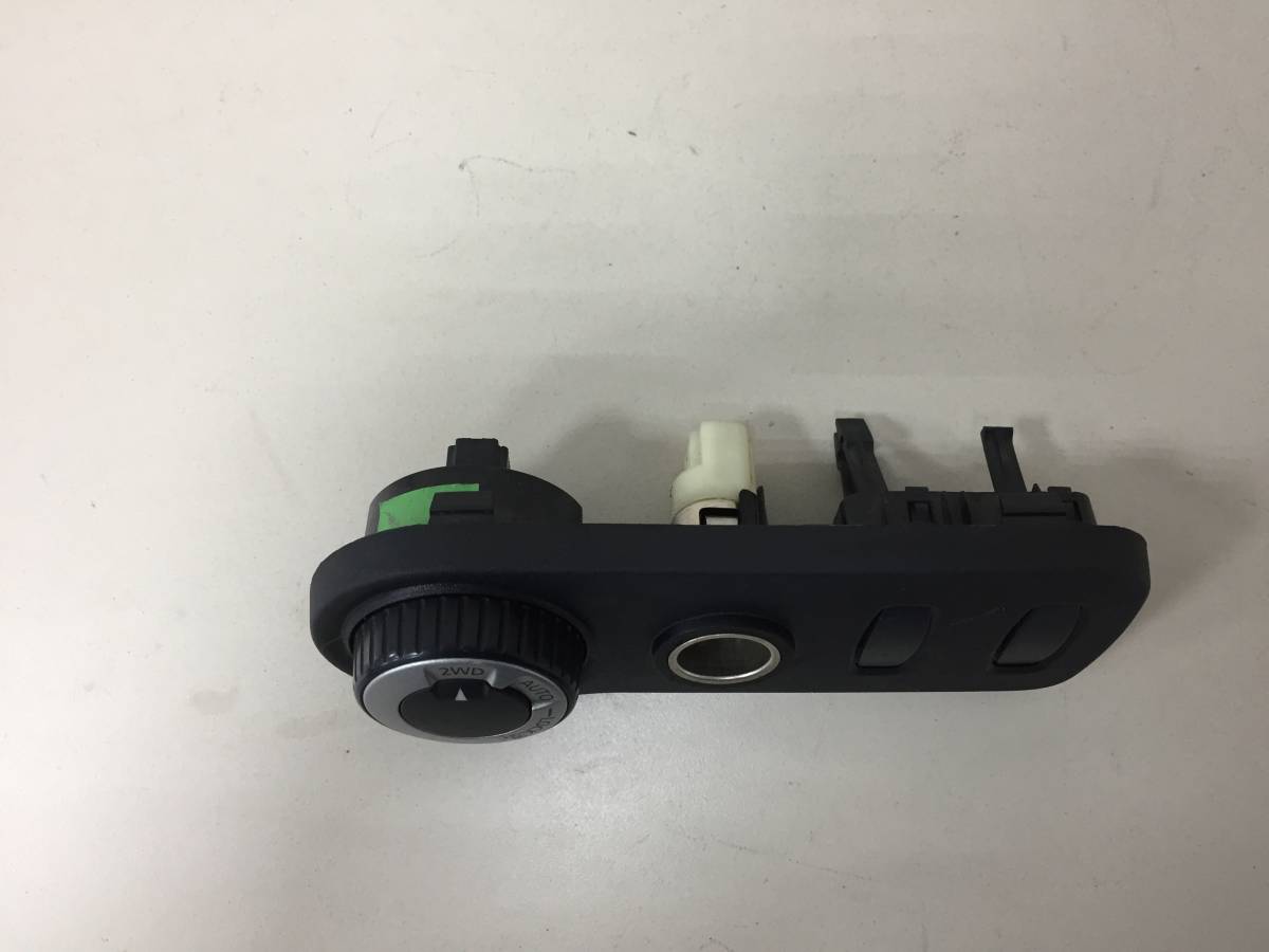 Блок кнопок Renault Duster (HSA, HSM) 2012>