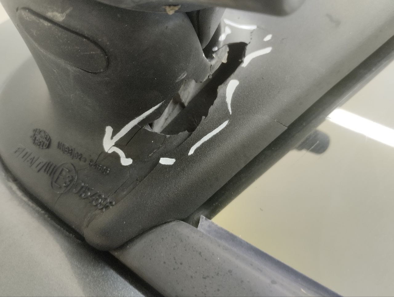 Дверь передняя левая Fiat Albea 2002-2012