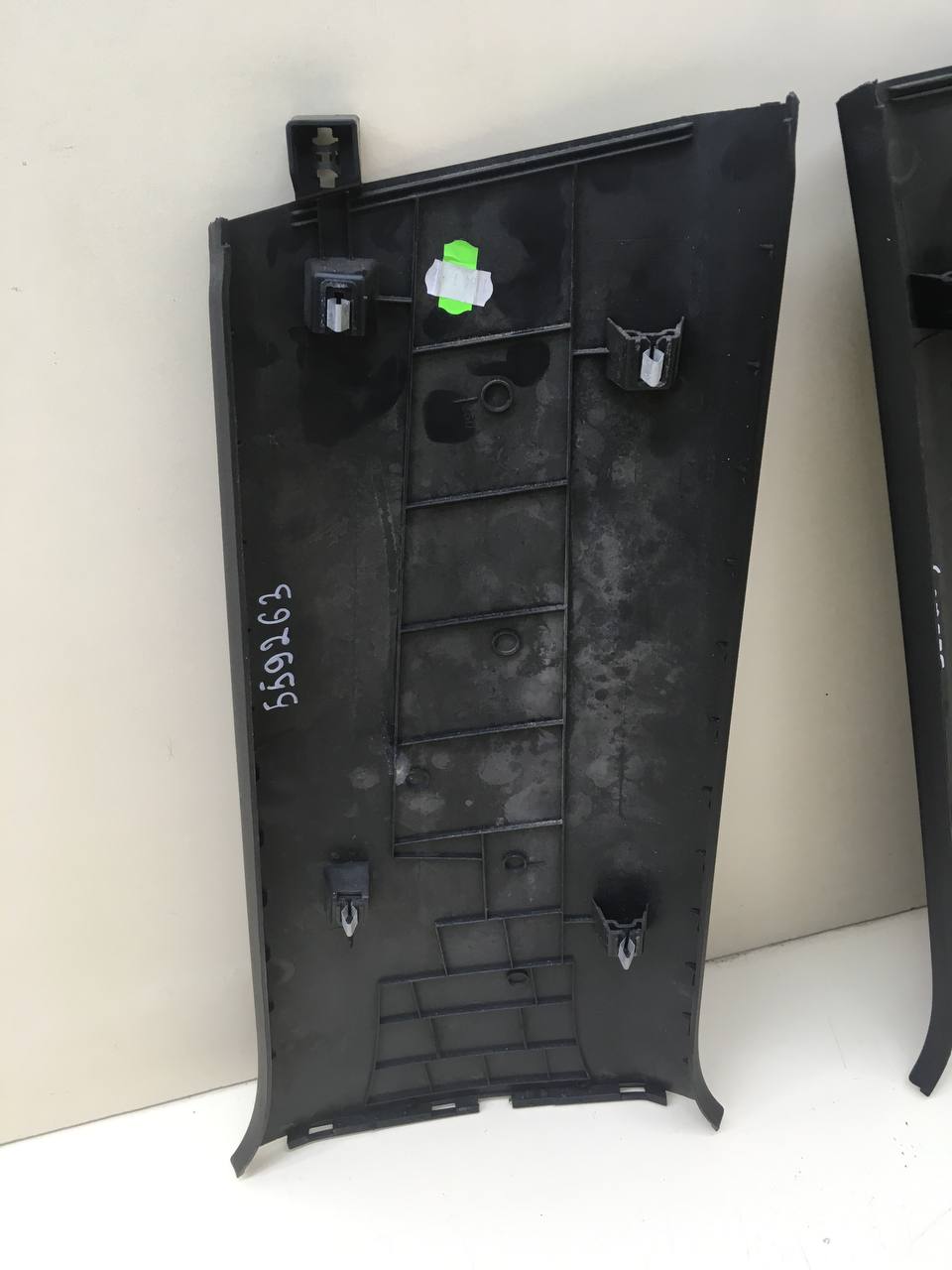 Обшивка стойки Skoda Rapid 2012-2020