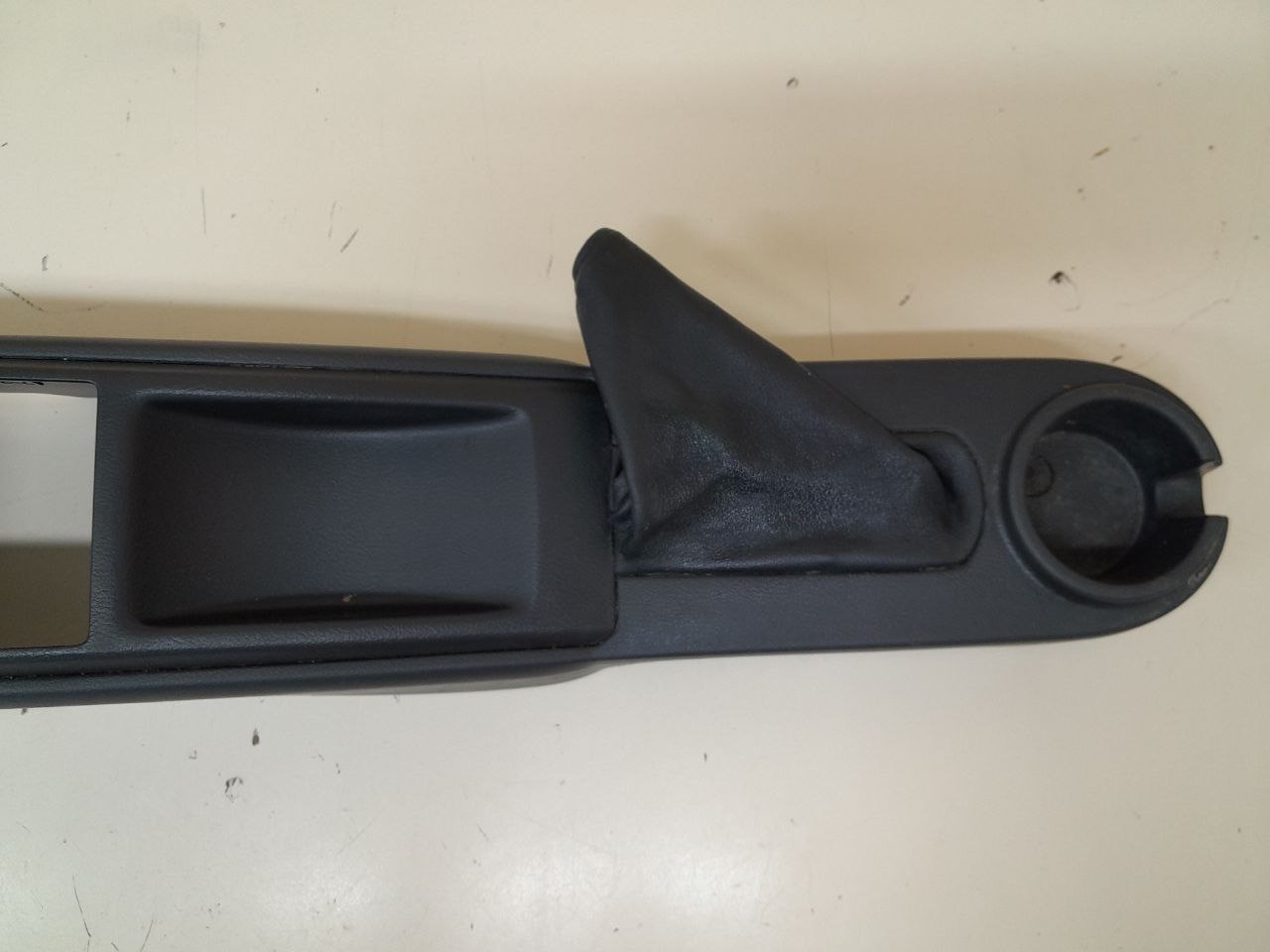 Консоль центральная Chevrolet Aveo T250 2005-2011