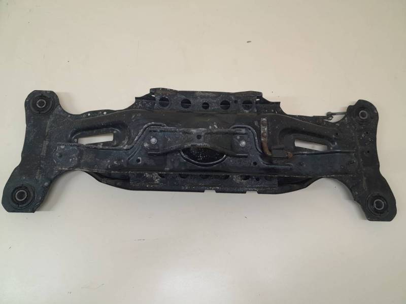 Балка задняя Toyota Camry (V50) 2011-2017 Балка задняя Toyota Camry (V50) 2011-2017