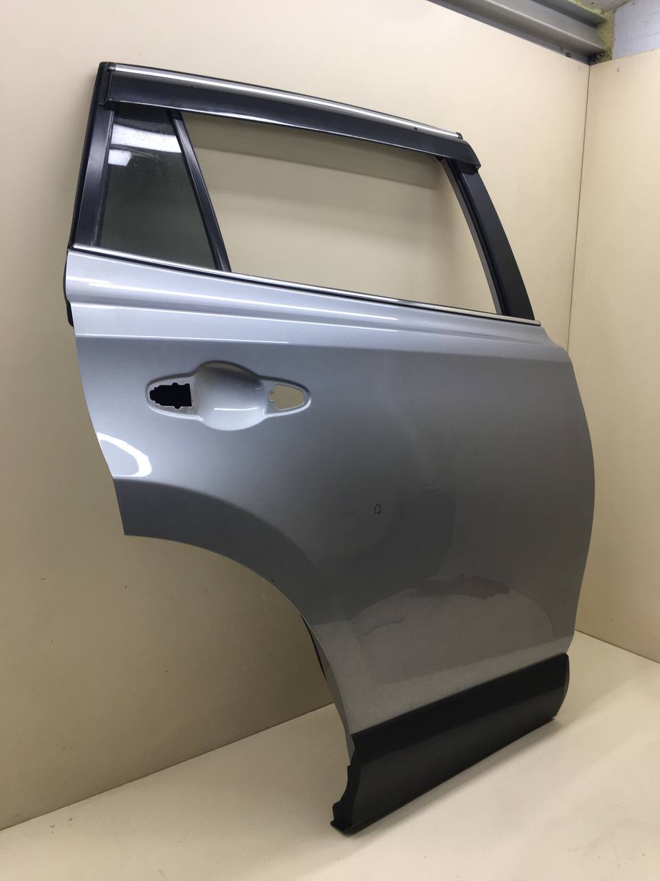 Дверь задняя правая Toyota Rav 4 (XA40) 2013-2019