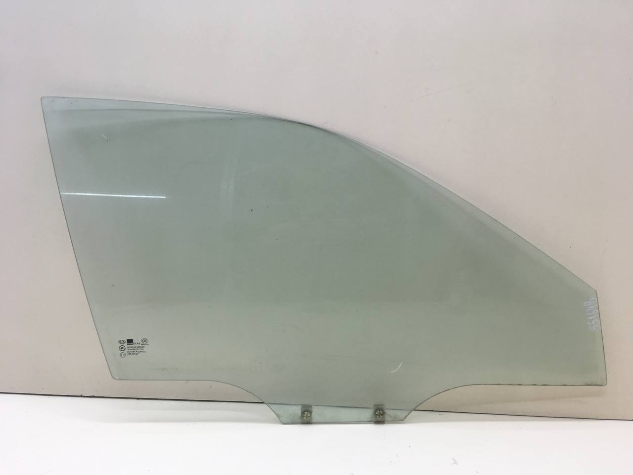 Стекло двери передней правой Kia Spectra (SD) 2004-2011