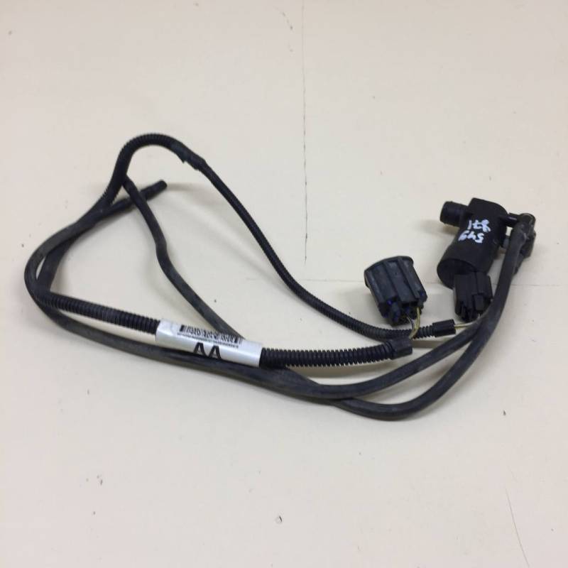 Насос омывателя Ford Focus 2 (DB) 2008-2011 Насос омывателя Ford Focus 2 (DB) 2008-2011