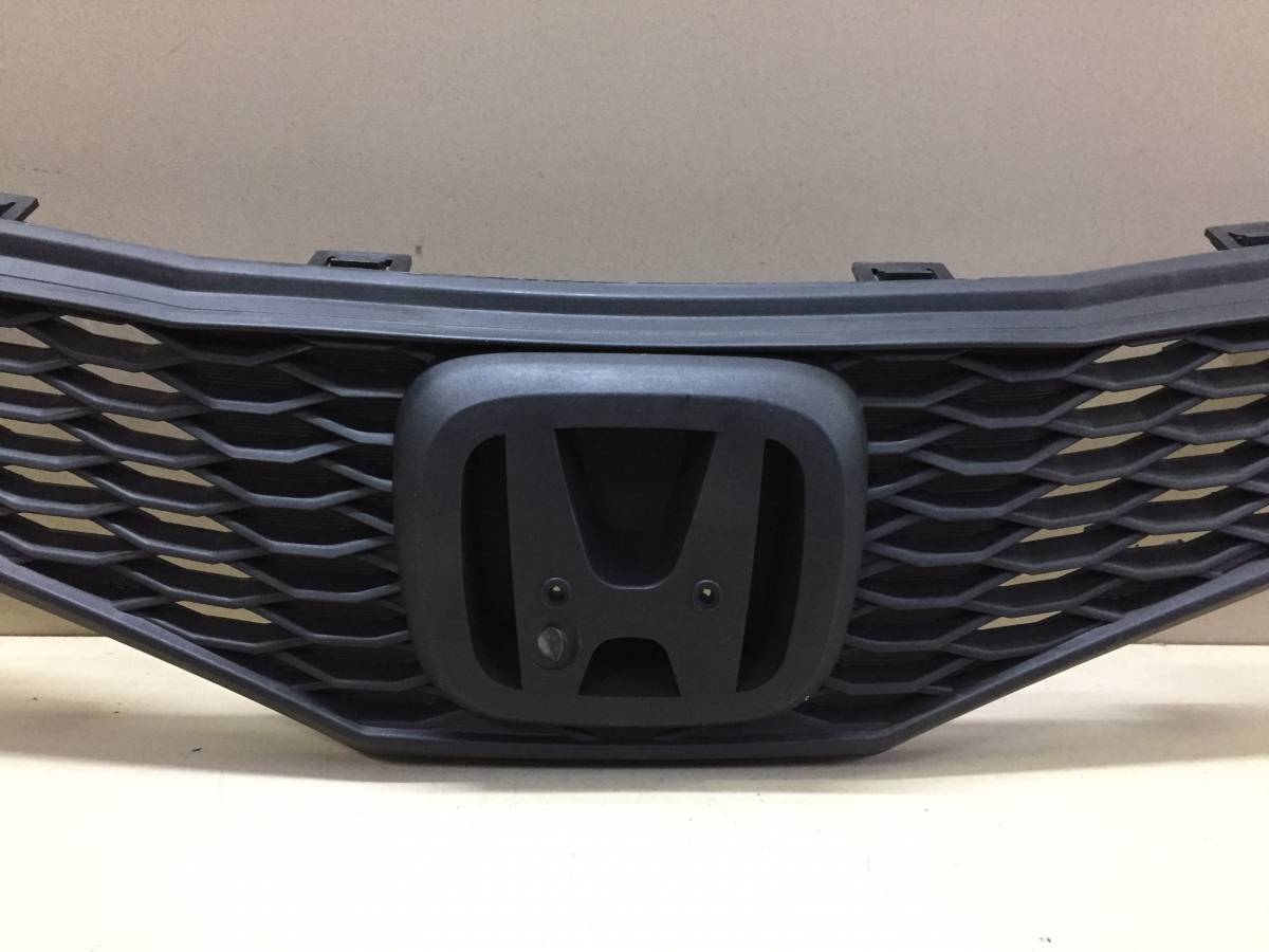 Решетка радиатора Honda Jazz (GG) 2008-2015