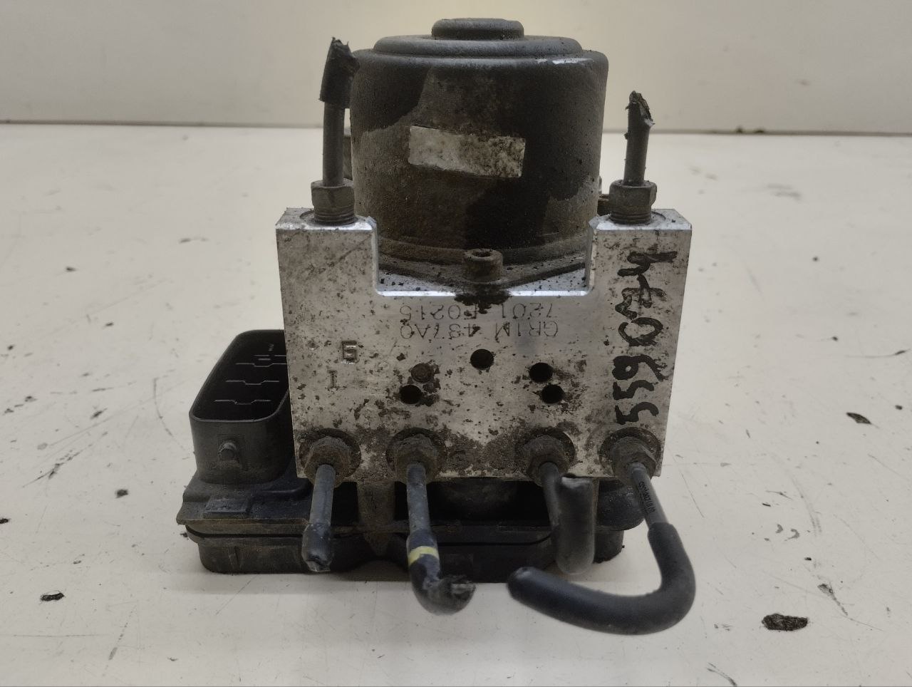 Блок ABS (насос) Mazda Mazda 6 (GG) 2002-2007 Блок ABS (насос) Mazda Mazda 6 (GG) 2002-2007
