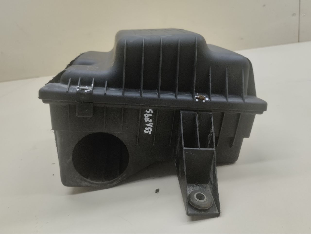 Корпус воздушного фильтра Daewoo Nexia (N150) 2008-2016 Корпус воздушного фильтра Daewoo Nexia (N150) 2008-2016